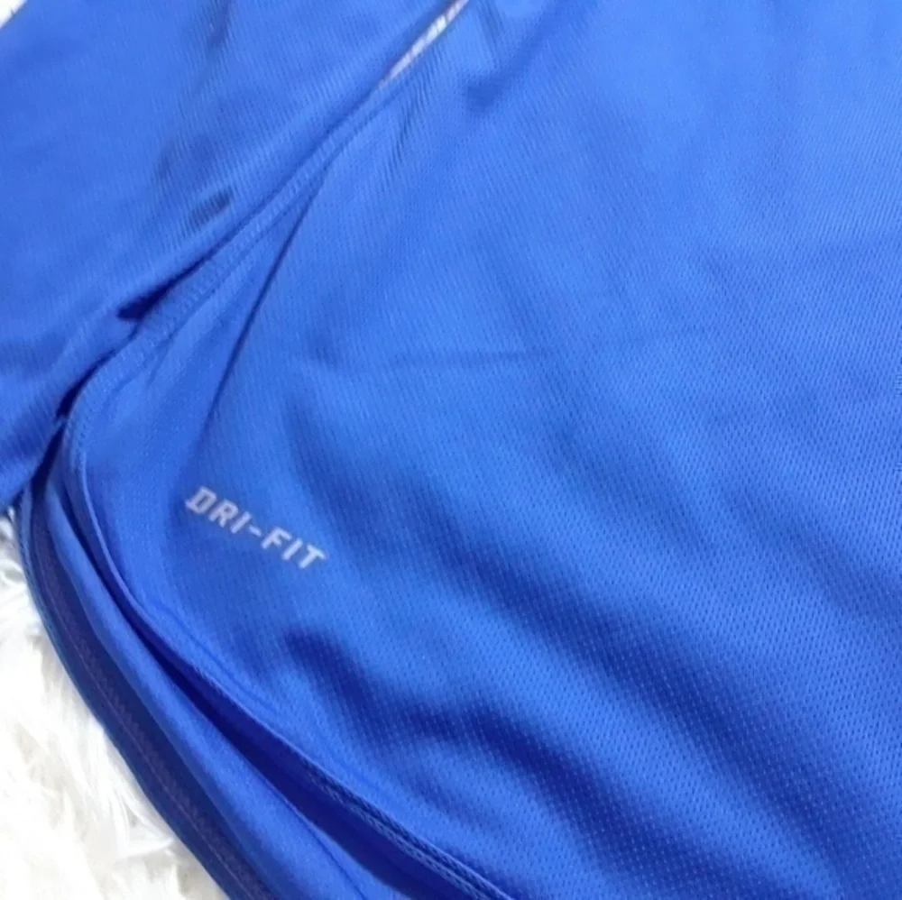 Nike Dri-Fit Long Sleeve Shirt- Size M